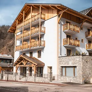 De La Roche Hotel